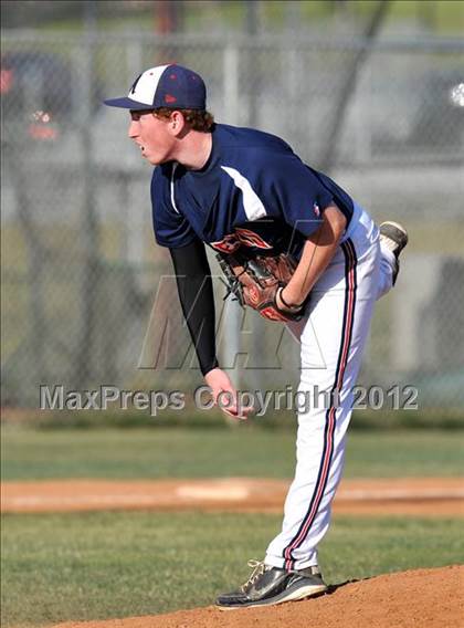 Thumbnail 1 in Dallas HSAA North @ Liberty Christian photogallery.