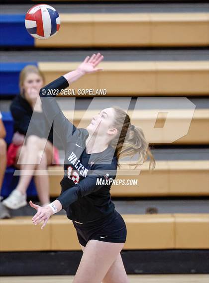 Thumbnail 3 in Hillgrove vs. Walton (GHSA 7A Semifinal) photogallery.