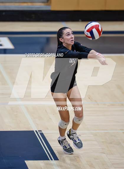 Thumbnail 1 in Hillgrove vs. Walton (GHSA 7A Semifinal) photogallery.