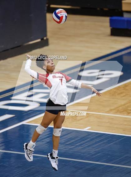 Thumbnail 2 in Hillgrove vs. Walton (GHSA 7A Semifinal) photogallery.