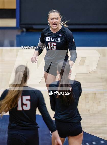 Thumbnail 1 in Hillgrove vs. Walton (GHSA 7A Semifinal) photogallery.