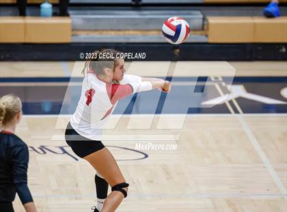 Thumbnail 2 in Hillgrove vs. Walton (GHSA 7A Semifinal) photogallery.