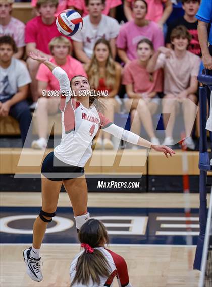 Thumbnail 2 in Hillgrove vs. Walton (GHSA 7A Semifinal) photogallery.