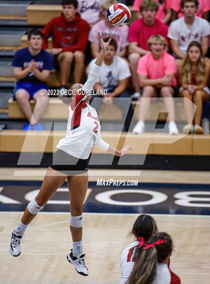 Thumbnail 3 in Hillgrove vs. Walton (GHSA 7A Semifinal) photogallery.