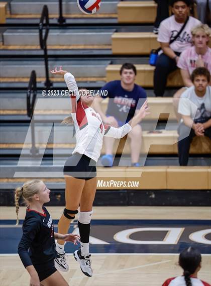 Thumbnail 2 in Hillgrove vs. Walton (GHSA 7A Semifinal) photogallery.