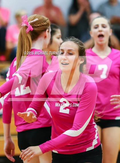Thumbnail 3 in Yreka @ University Prep photogallery.