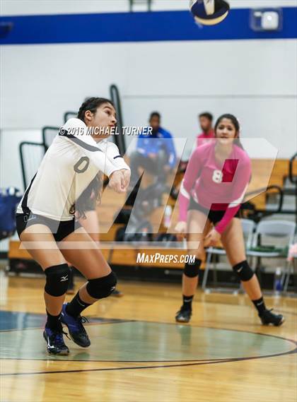 Thumbnail 2 in Yreka @ University Prep photogallery.