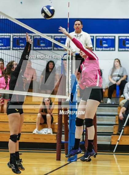 Thumbnail 2 in Yreka @ University Prep photogallery.