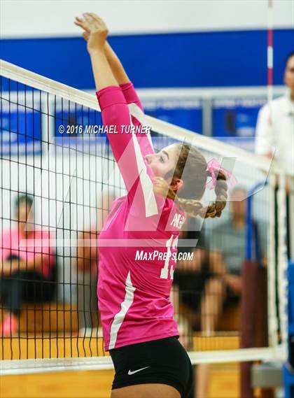 Thumbnail 3 in Yreka @ University Prep photogallery.