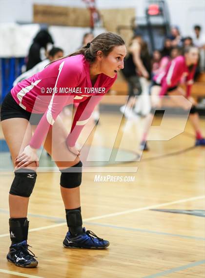 Thumbnail 3 in Yreka @ University Prep photogallery.