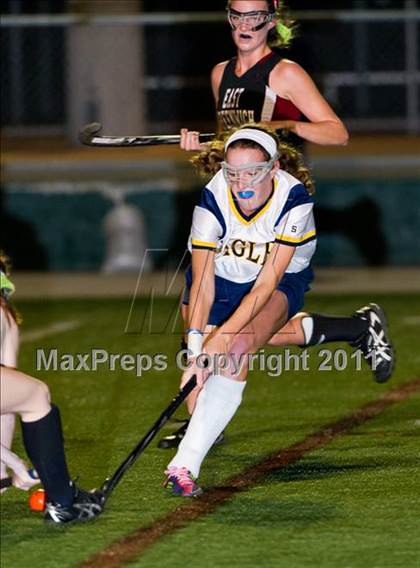 Thumbnail 3 in Barrington vs East Greenwich (RIIL Division I Final) photogallery.