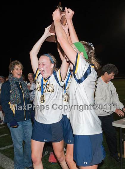 Thumbnail 2 in Barrington vs East Greenwich (RIIL Division I Final) photogallery.