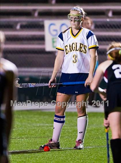 Thumbnail 3 in Barrington vs East Greenwich (RIIL Division I Final) photogallery.