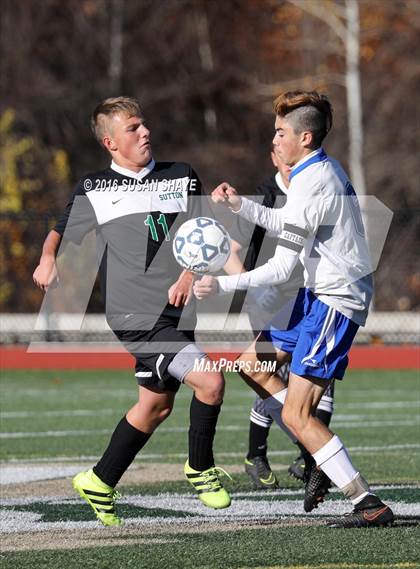 Thumbnail 1 in Bromfield vs. Sutton (MIAA Division 4 Central Final) photogallery.