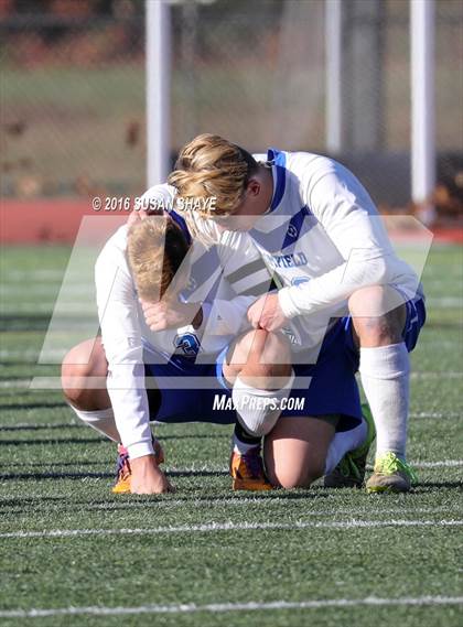 Thumbnail 2 in Bromfield vs. Sutton (MIAA Division 4 Central Final) photogallery.