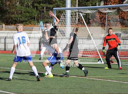 Thumbnail 1 in Bromfield vs. Sutton (MIAA Division 4 Central Final) photogallery.