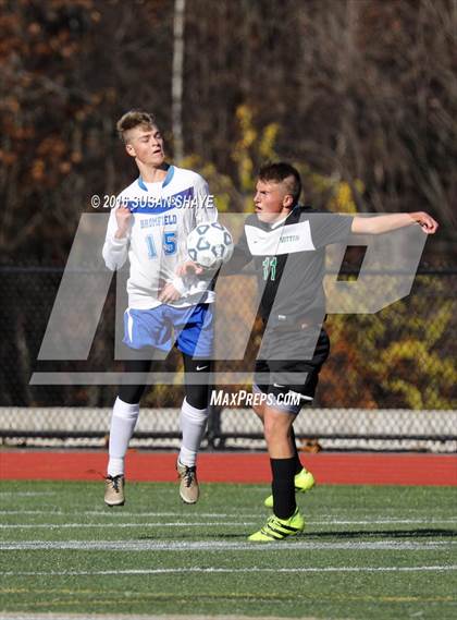 Thumbnail 1 in Bromfield vs. Sutton (MIAA Division 4 Central Final) photogallery.