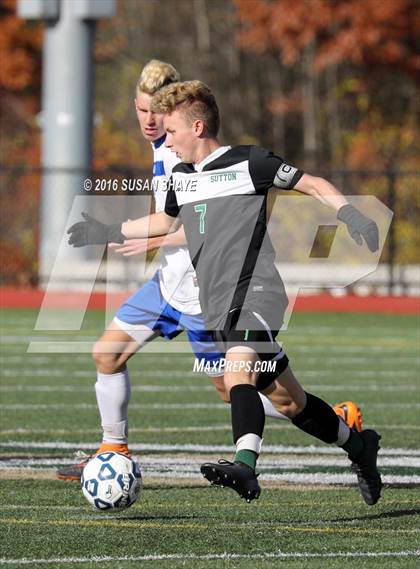 Thumbnail 3 in Bromfield vs. Sutton (MIAA Division 4 Central Final) photogallery.