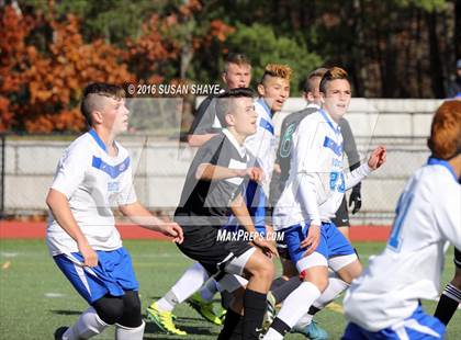 Thumbnail 1 in Bromfield vs. Sutton (MIAA Division 4 Central Final) photogallery.