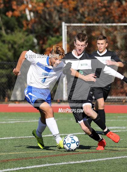 Thumbnail 2 in Bromfield vs. Sutton (MIAA Division 4 Central Final) photogallery.