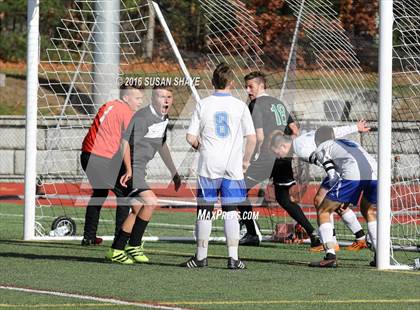 Thumbnail 1 in Bromfield vs. Sutton (MIAA Division 4 Central Final) photogallery.
