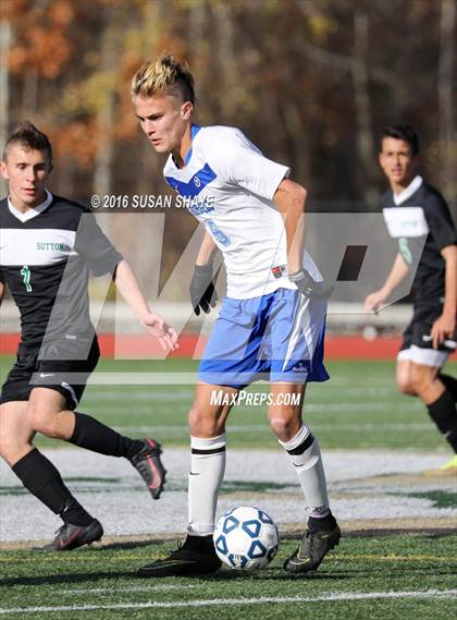 Thumbnail 3 in Bromfield vs. Sutton (MIAA Division 4 Central Final) photogallery.