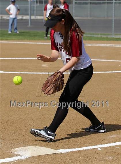 Thumbnail 2 in Oaks Christian @ El Camino Real photogallery.