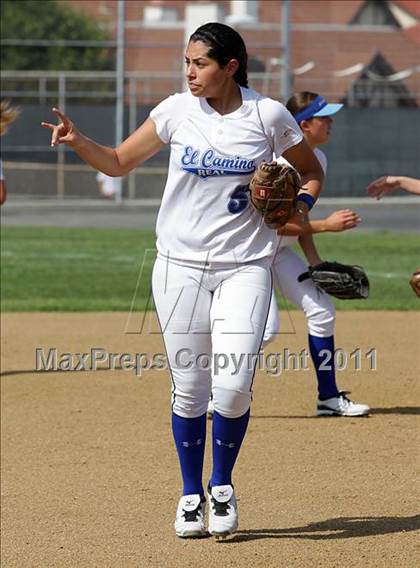 Thumbnail 1 in Oaks Christian @ El Camino Real photogallery.
