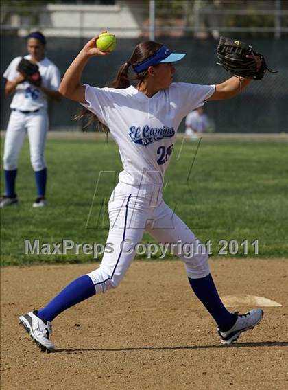 Thumbnail 2 in Oaks Christian @ El Camino Real photogallery.