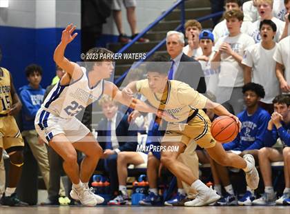 Thumbnail 1 in Holy Cross @ Jesuit photogallery.