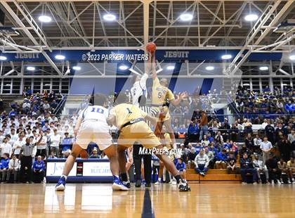 Thumbnail 1 in Holy Cross @ Jesuit photogallery.