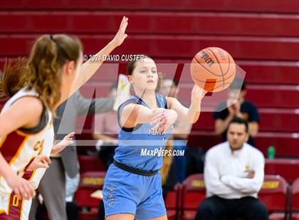 Thumbnail 2 in Yorktown @ Oakton (VHSL 6D Quarterfinal) photogallery.