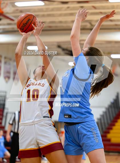 Thumbnail 1 in Yorktown @ Oakton (VHSL 6D Quarterfinal) photogallery.