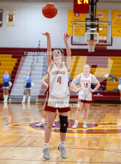 Thumbnail 2 in Yorktown @ Oakton (VHSL 6D Quarterfinal) photogallery.