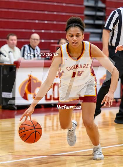 Thumbnail 2 in Yorktown @ Oakton (VHSL 6D Quarterfinal) photogallery.