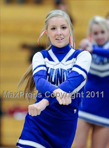 Thumbnail 1 in Ceres vs Rocklin (Rocklin Holiday Tournament) photogallery.