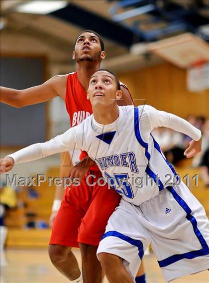Thumbnail 2 in Ceres vs Rocklin (Rocklin Holiday Tournament) photogallery.