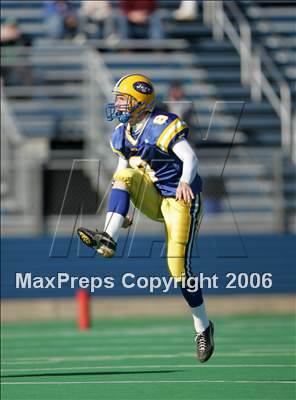 Thumbnail 3 in Floyd vs. East Meadow (Class 1 Long Island Championship) photogallery.