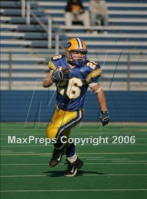Thumbnail 1 in Floyd vs. East Meadow (Class 1 Long Island Championship) photogallery.