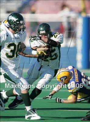 Thumbnail 1 in Floyd vs. East Meadow (Class 1 Long Island Championship) photogallery.