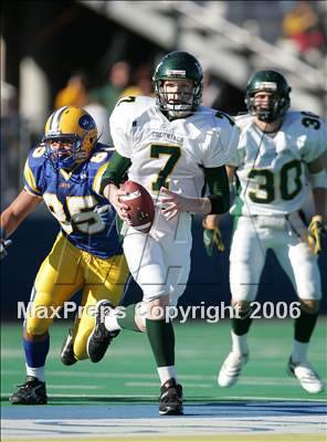 Thumbnail 3 in Floyd vs. East Meadow (Class 1 Long Island Championship) photogallery.