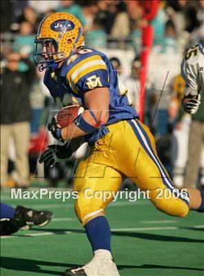 Thumbnail 3 in Floyd vs. East Meadow (Class 1 Long Island Championship) photogallery.