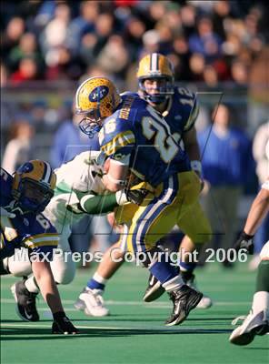 Thumbnail 3 in Floyd vs. East Meadow (Class 1 Long Island Championship) photogallery.