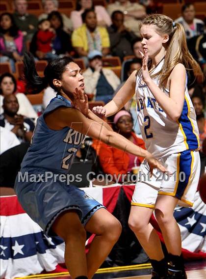 Thumbnail 2 in Brookfield vs. Kolbe-Cathedral (CIAC Class M Final) photogallery.