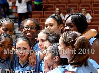Thumbnail 1 in Brookfield vs. Kolbe-Cathedral (CIAC Class M Final) photogallery.