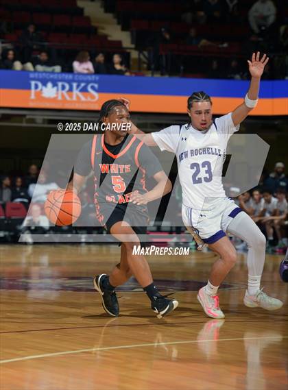 Thumbnail 1 in White Plains vs New Rochelle (Slam Dunk Showcase) photogallery.
