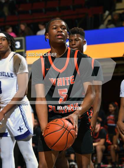 Thumbnail 3 in White Plains vs New Rochelle (Slam Dunk Showcase) photogallery.