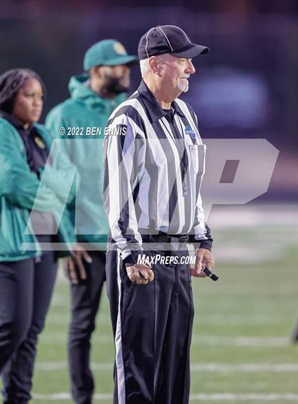 Thumbnail 1 in Lithia Springs vs Mt. Zion (GHSA 5A-6A Quarterfinals) photogallery.