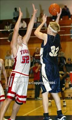 Thumbnail 2 in Desert Vista vs. Mountain View (McClintock Holiday Shoot-Out) photogallery.