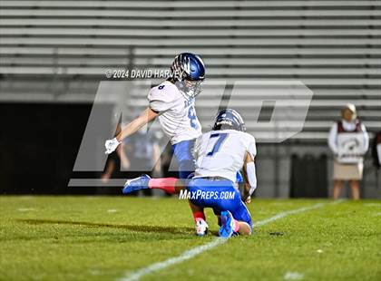 Thumbnail 2 in Highlands Ranch vs Bear Creek photogallery.